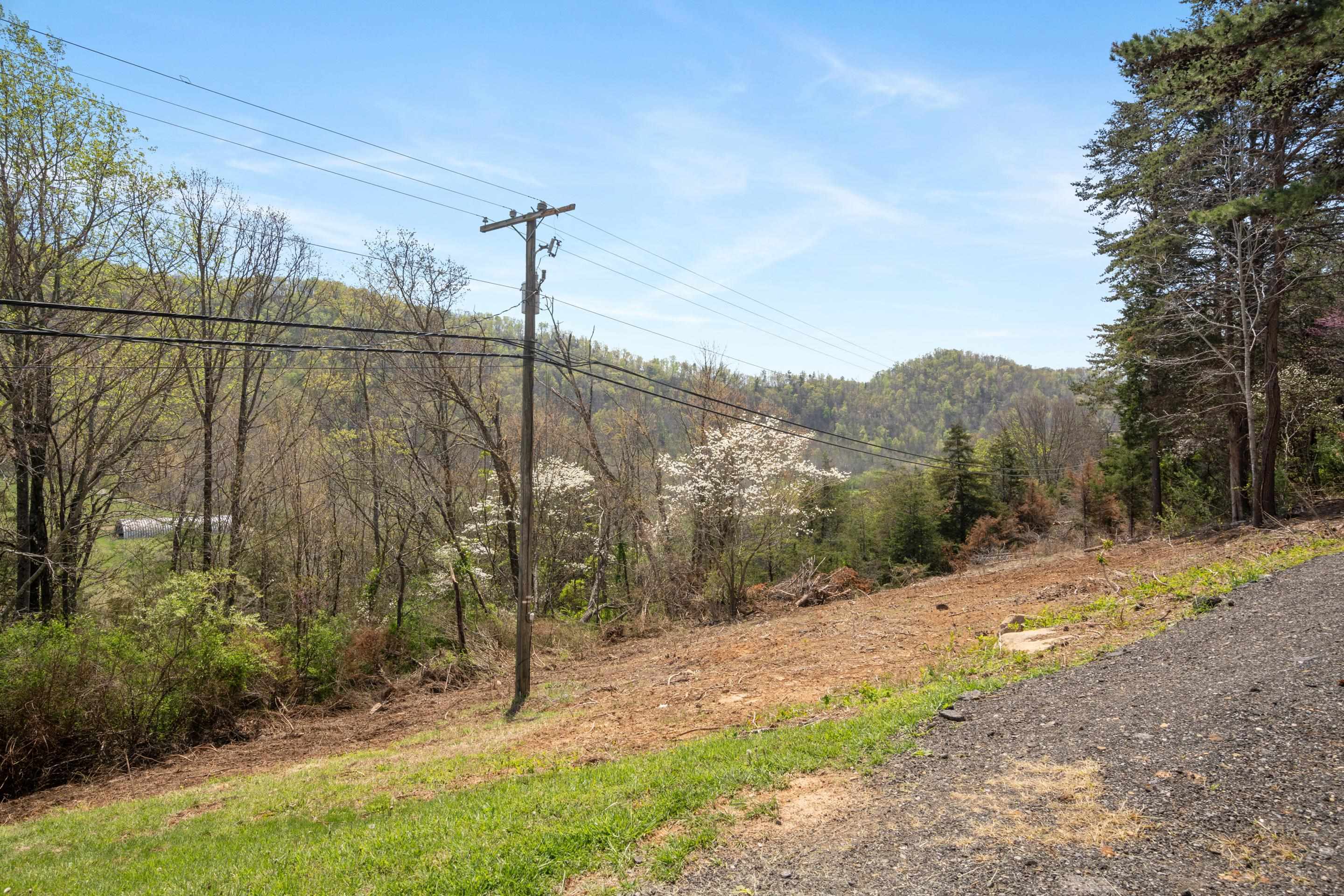 3111 NORTHFORK Road