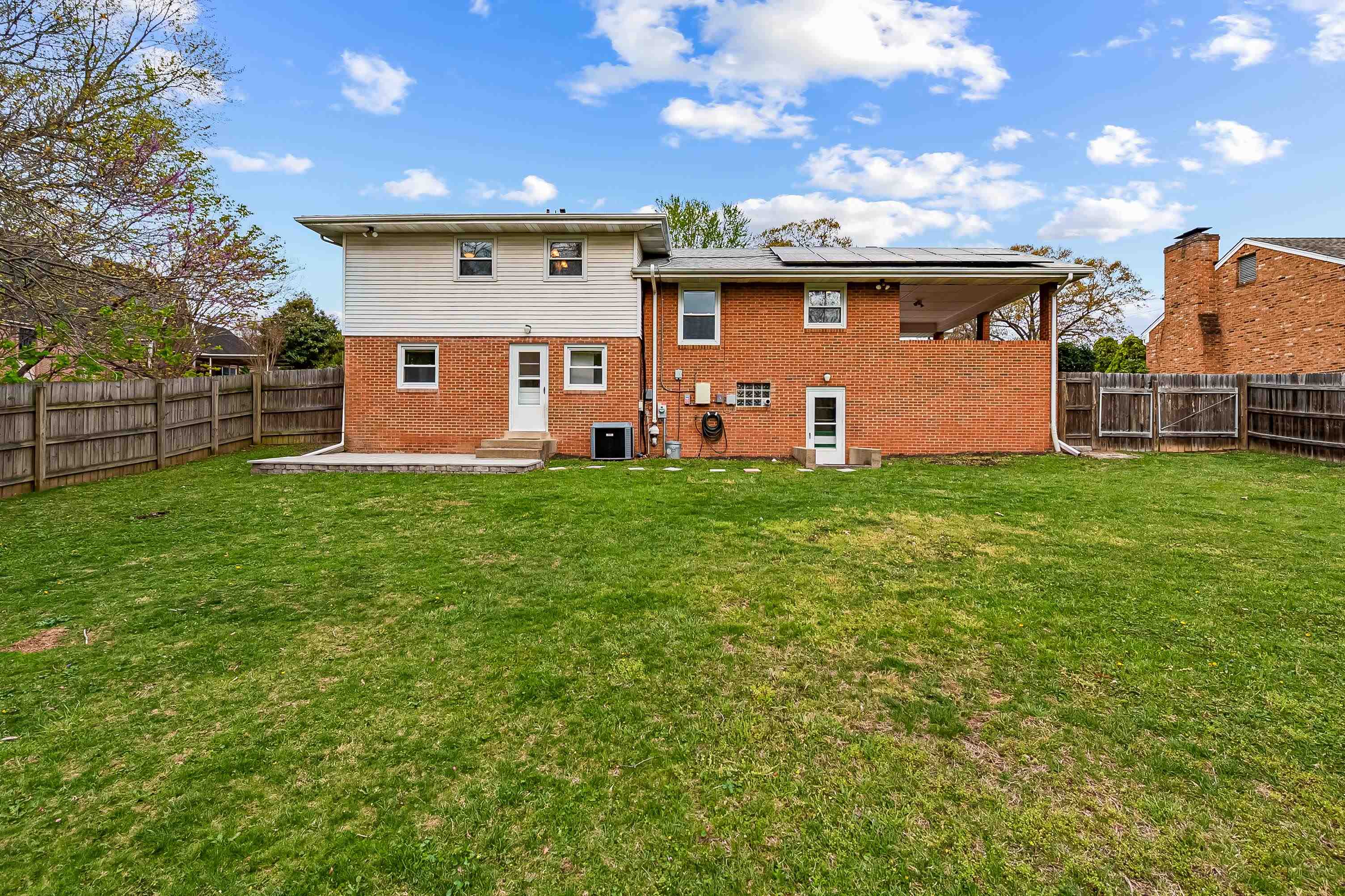 3516 Greencliff Road