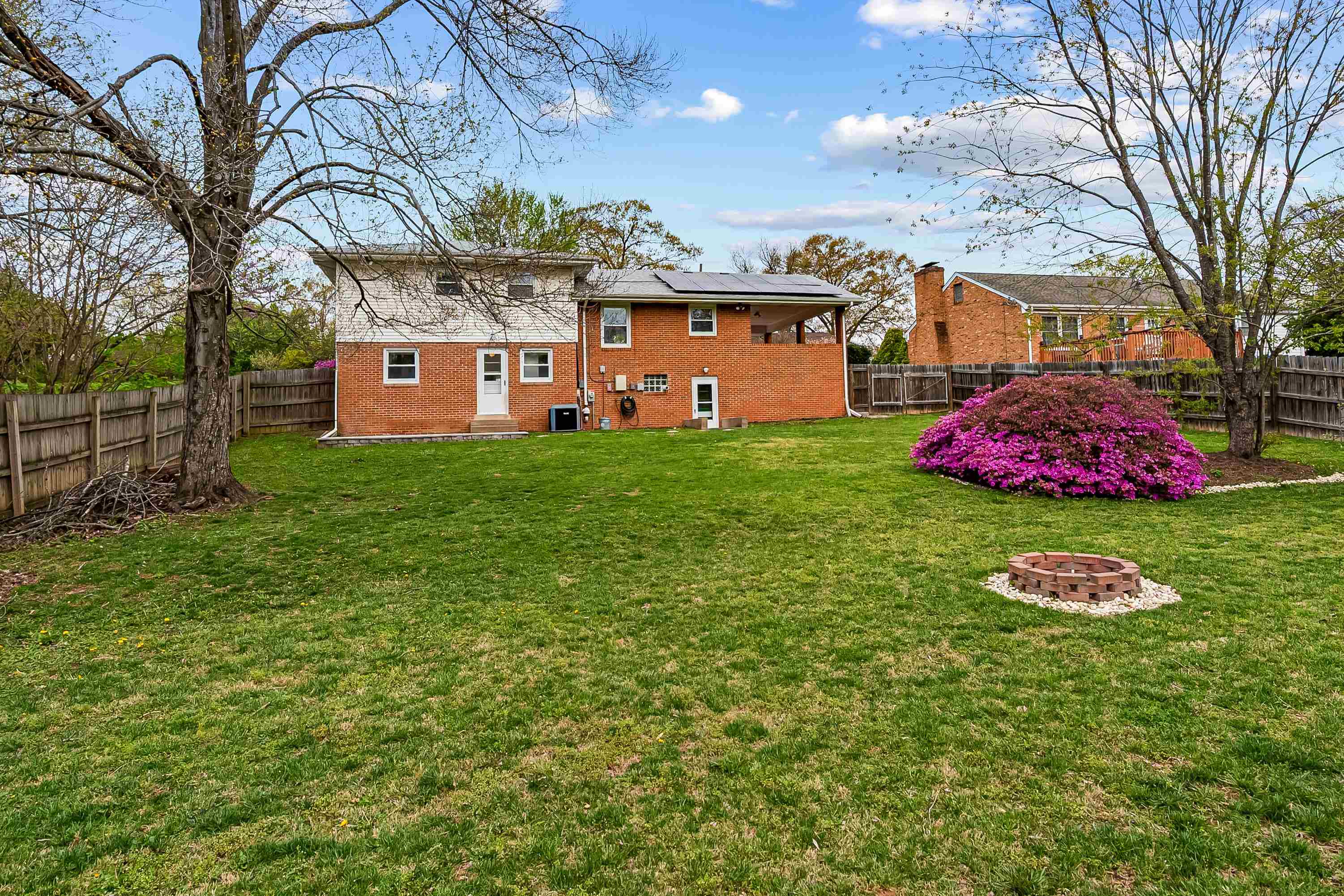 3516 Greencliff Road