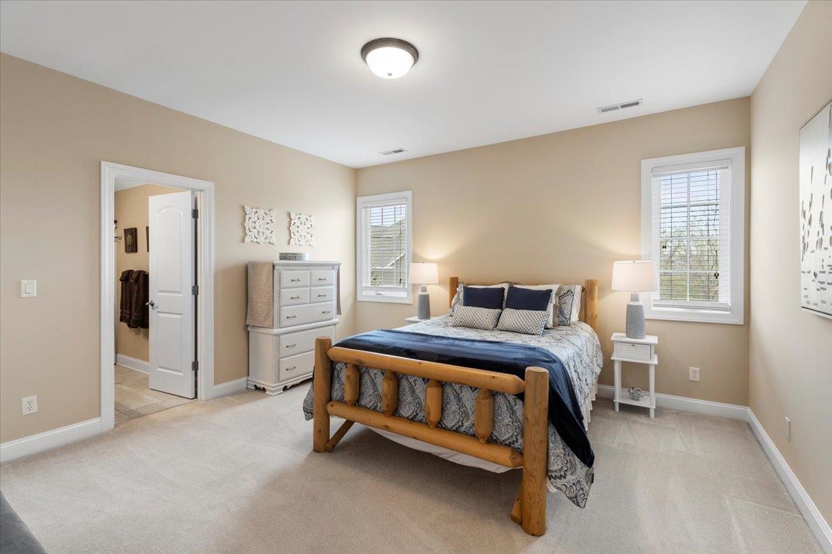 412 STERLING HEIGHTS Lane