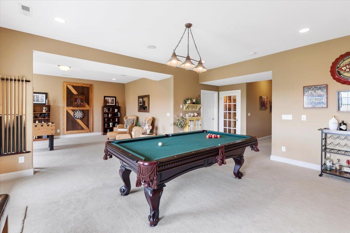 412 STERLING HEIGHTS Lane