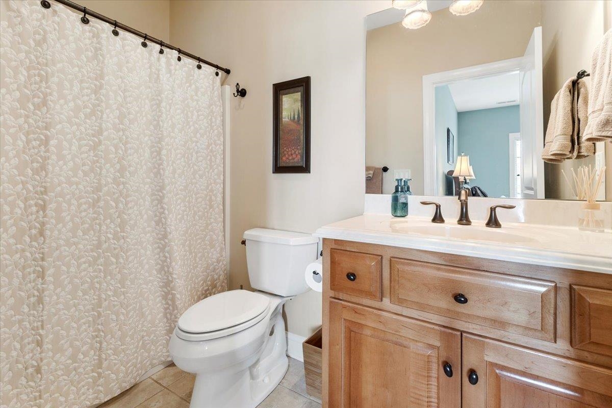 412 STERLING HEIGHTS Lane