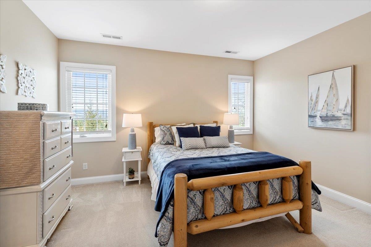 412 STERLING HEIGHTS Lane