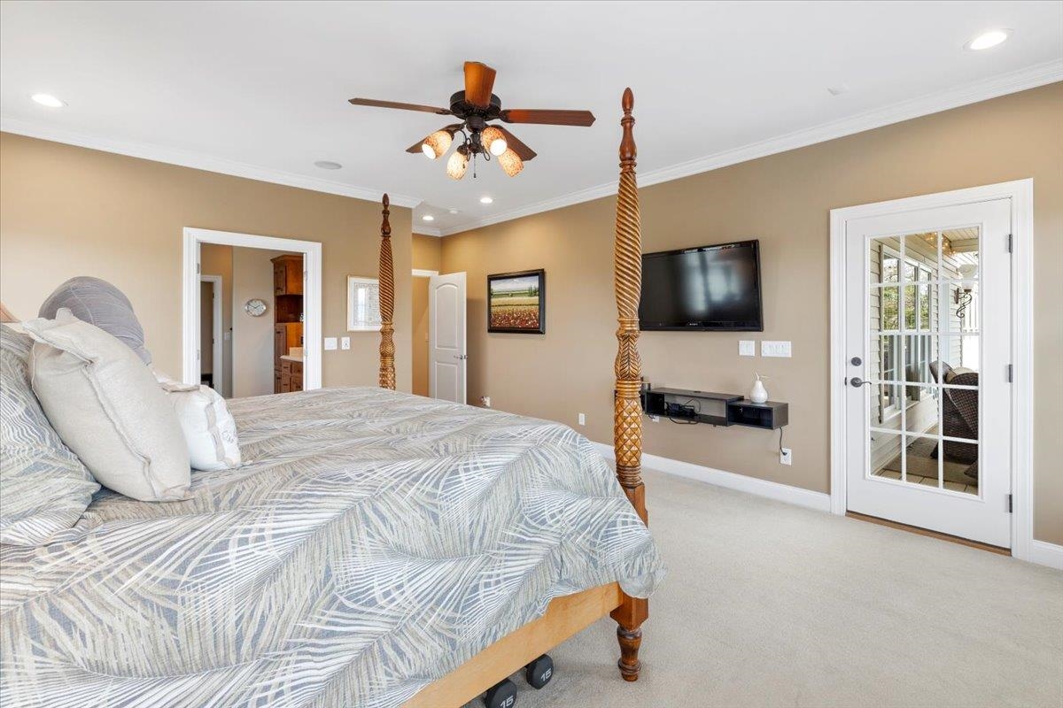 412 STERLING HEIGHTS Lane