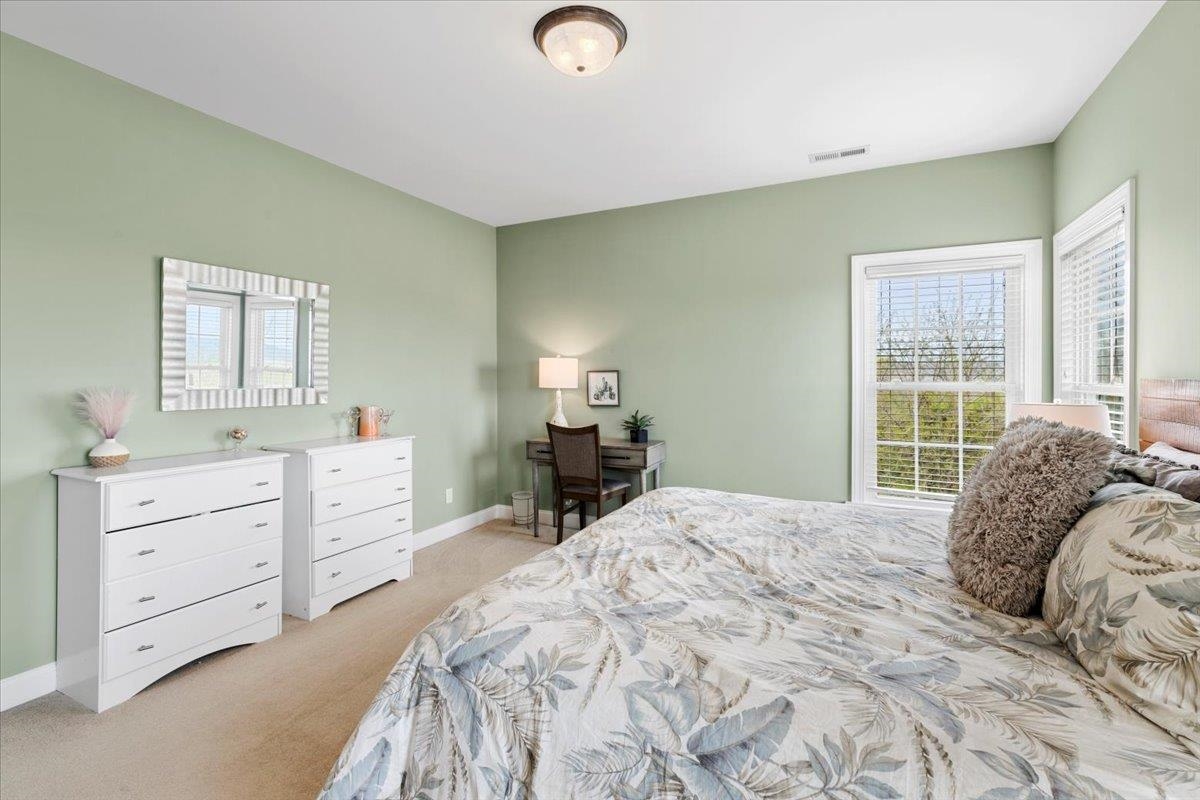 412 STERLING HEIGHTS Lane