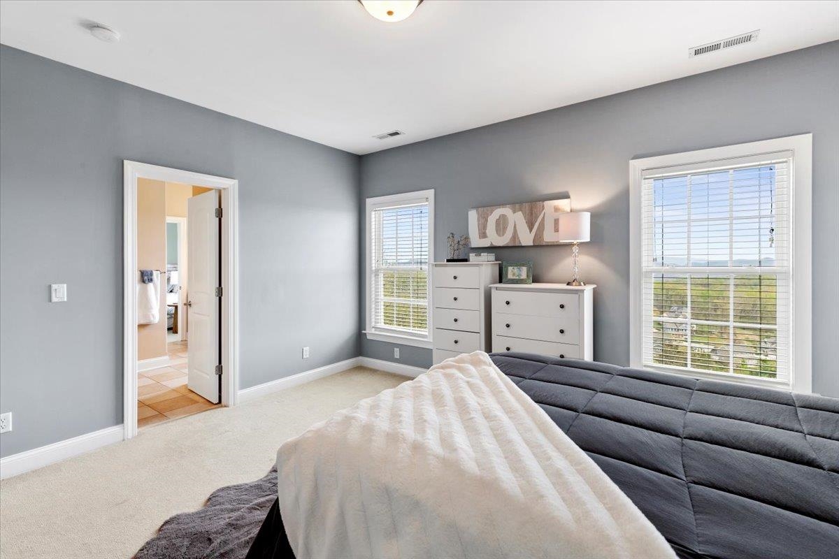 412 STERLING HEIGHTS Lane