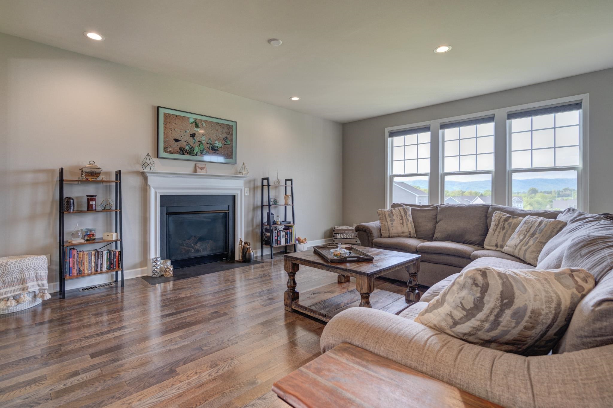 2301 Scenic Ridge Circle