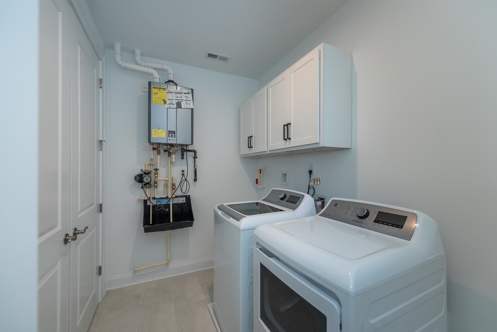 414 Midtown Way 123B