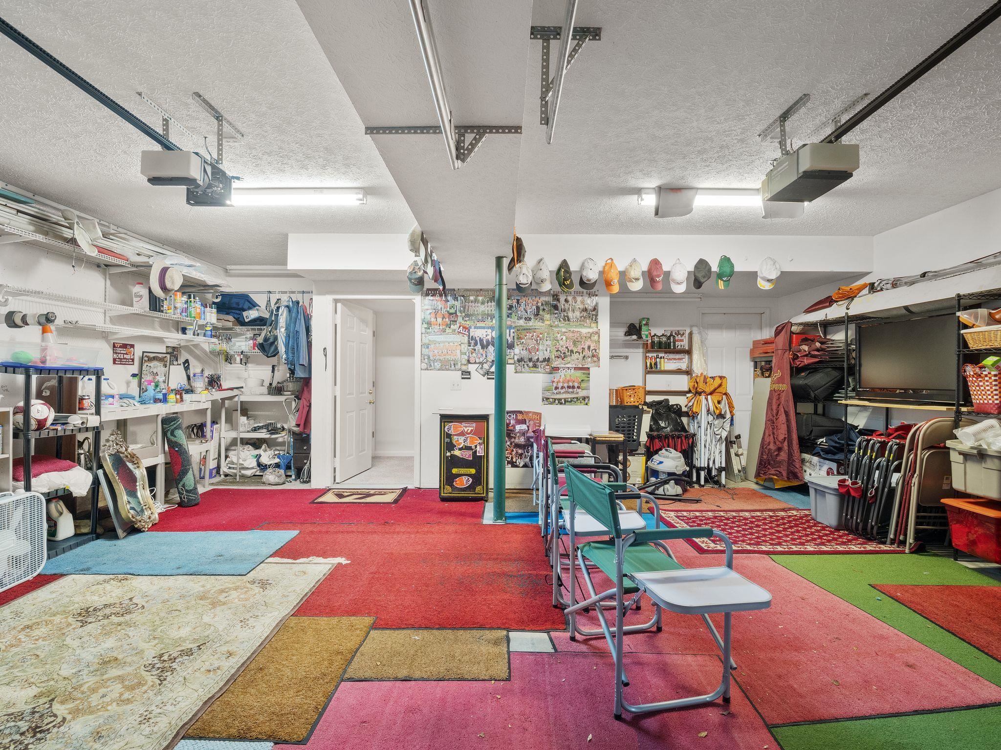 1850 MOUNTAINSIDE Drive