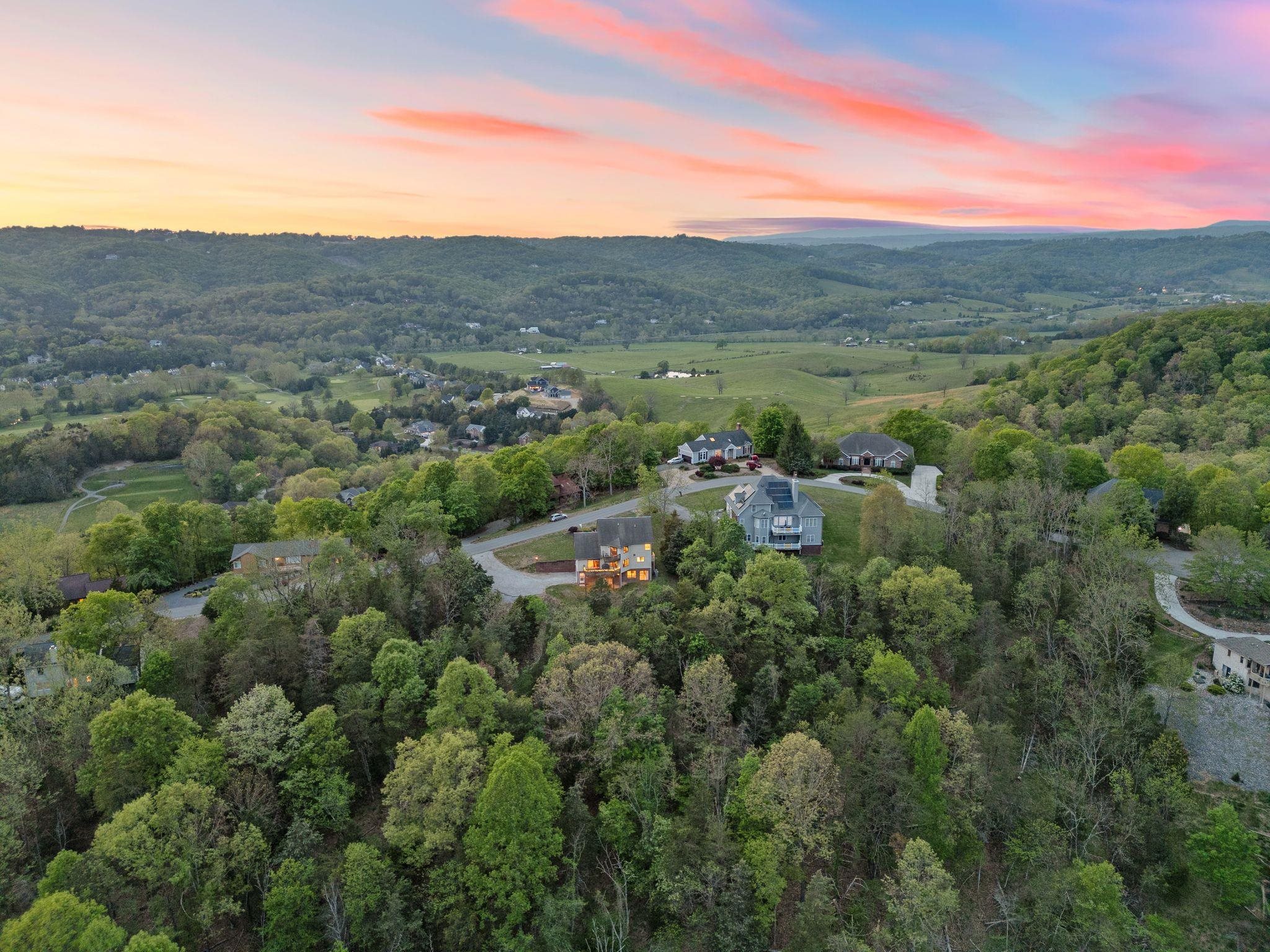 1850 MOUNTAINSIDE Drive