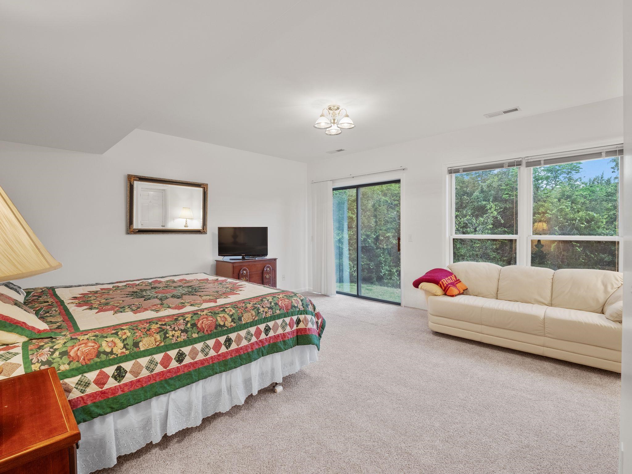 1850 MOUNTAINSIDE Drive