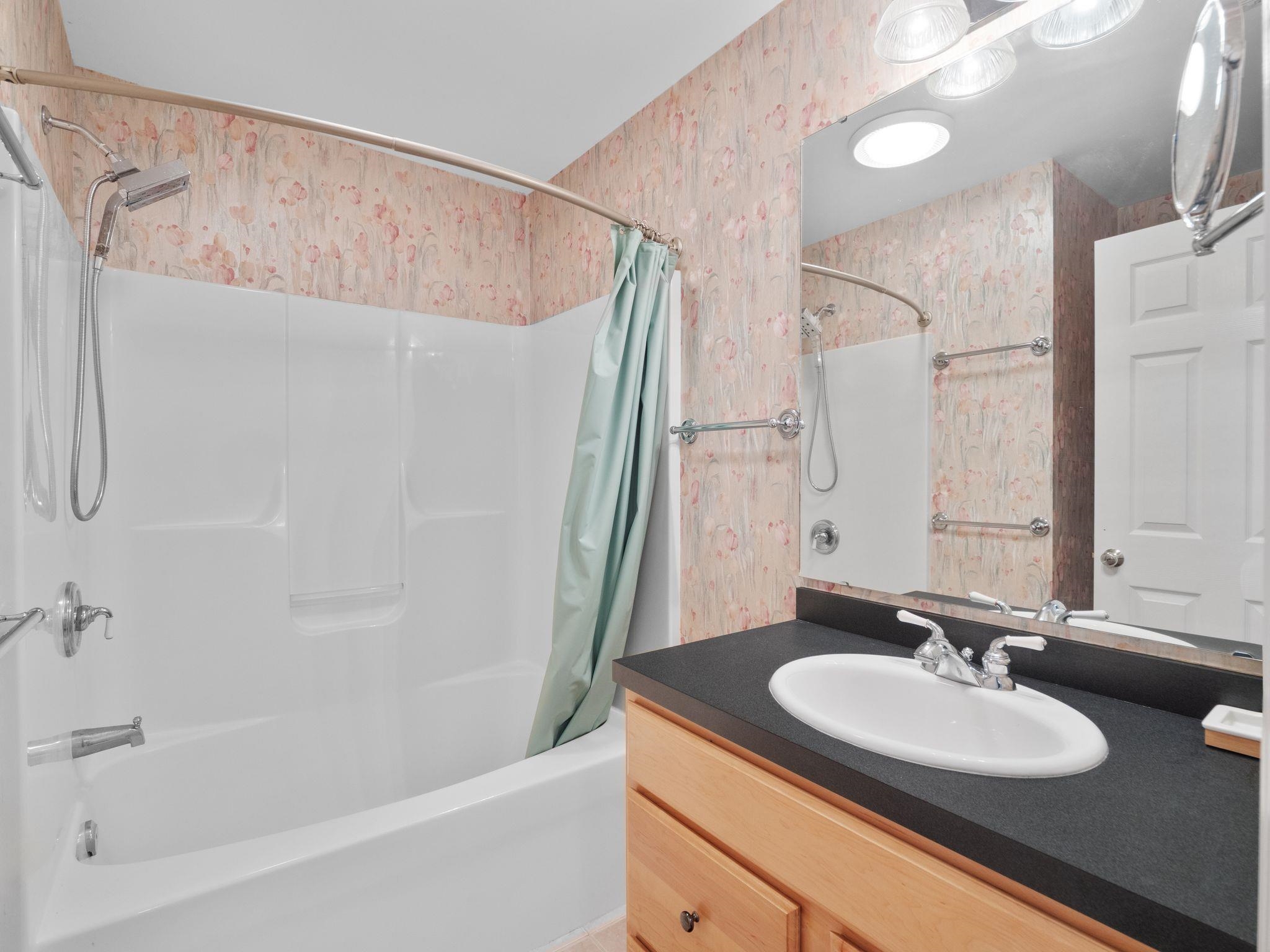 1850 MOUNTAINSIDE Drive