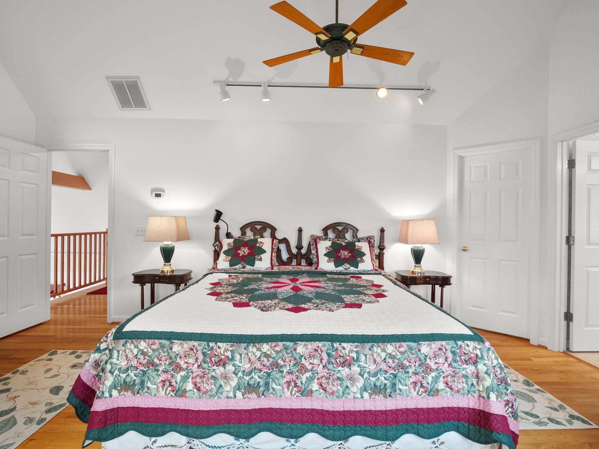 1850 MOUNTAINSIDE Drive