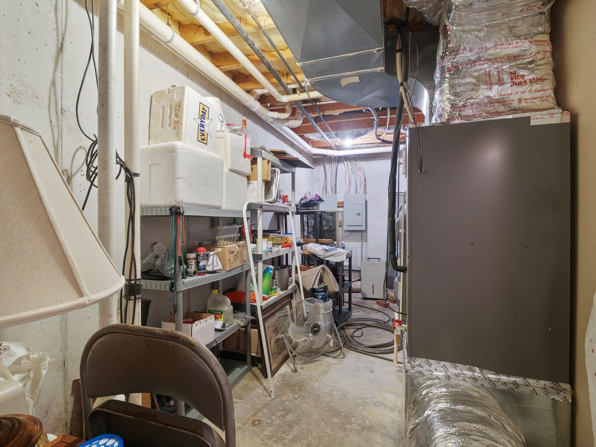 1850 MOUNTAINSIDE Drive