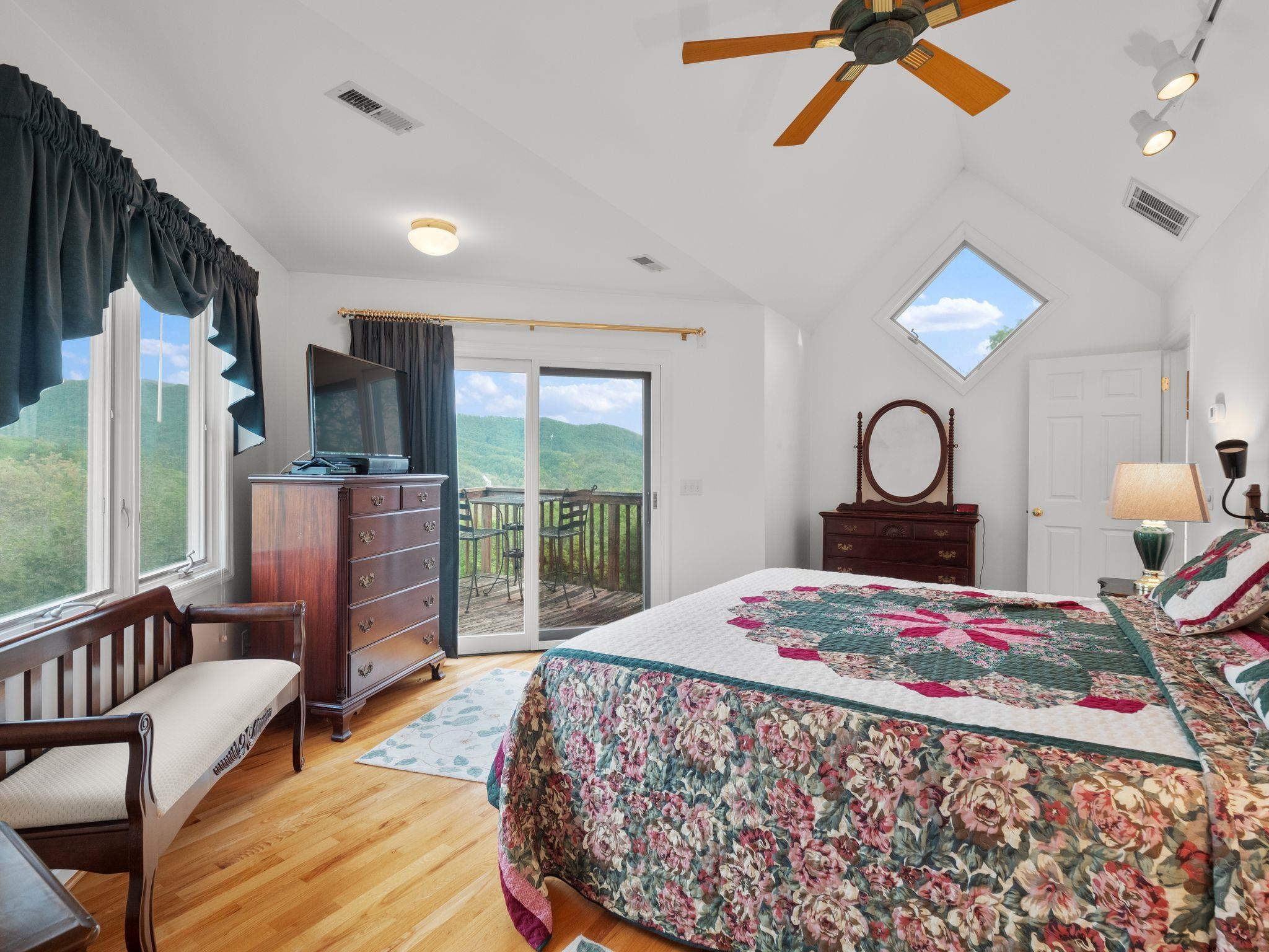 1850 MOUNTAINSIDE Drive