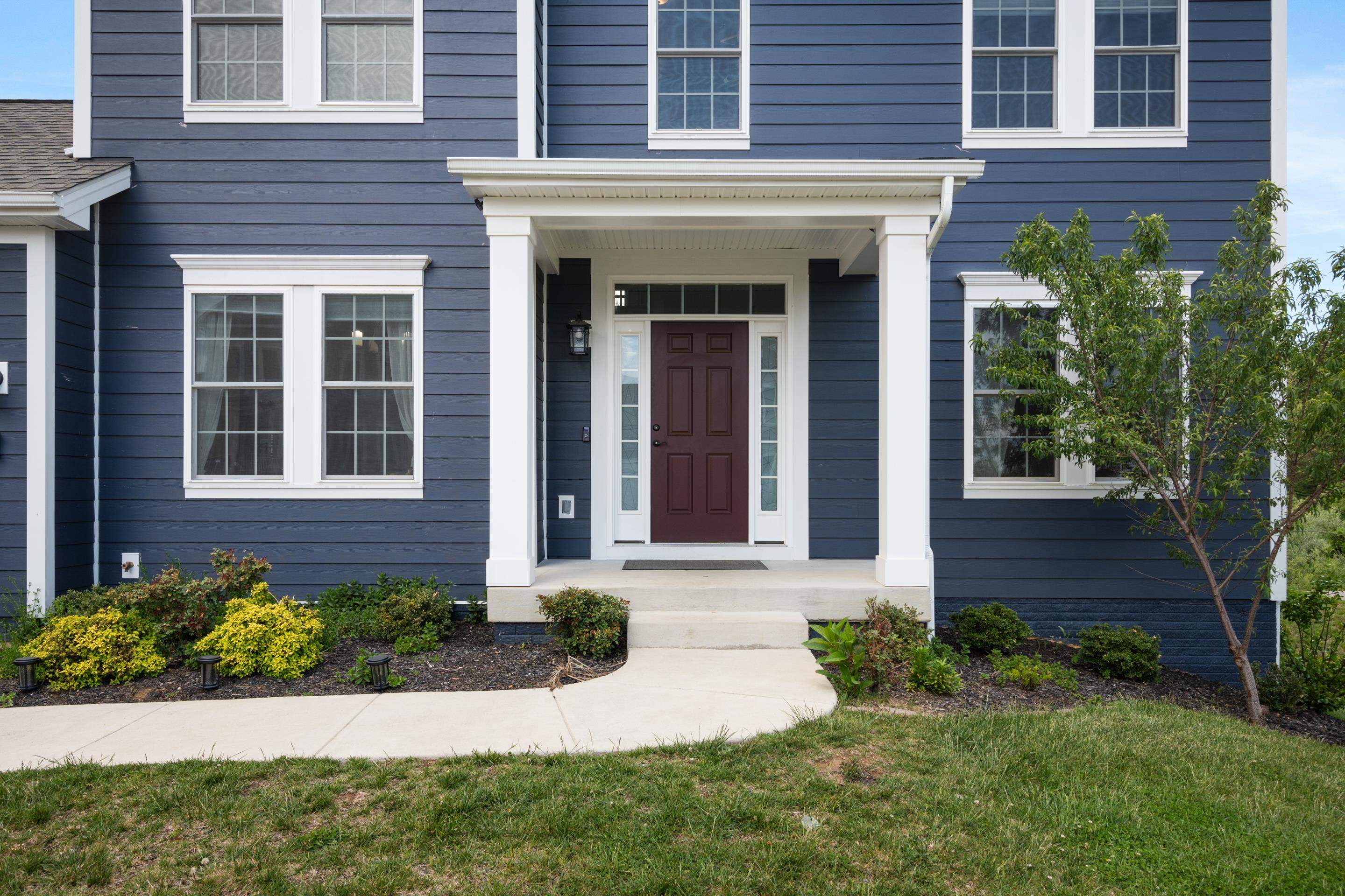 820 JEFFERSON Circle