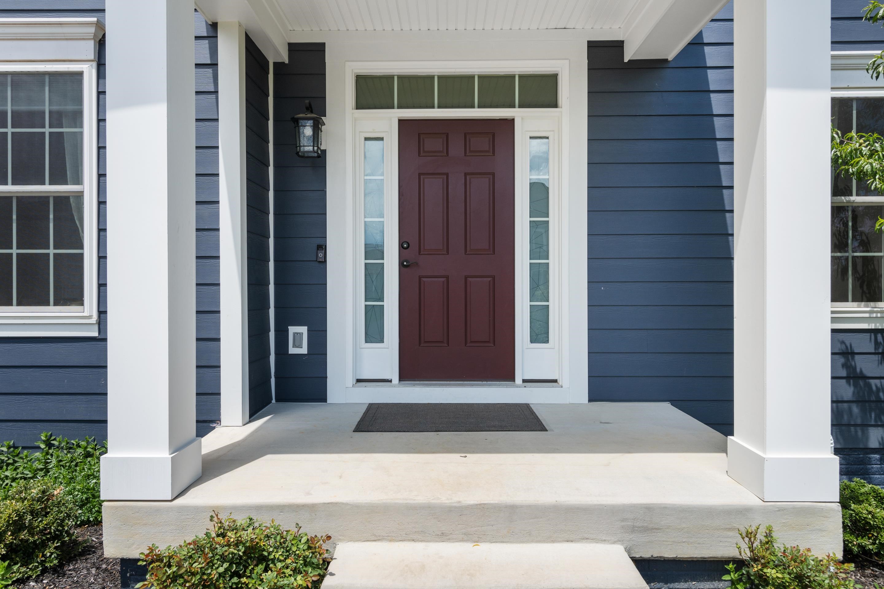 820 JEFFERSON Circle
