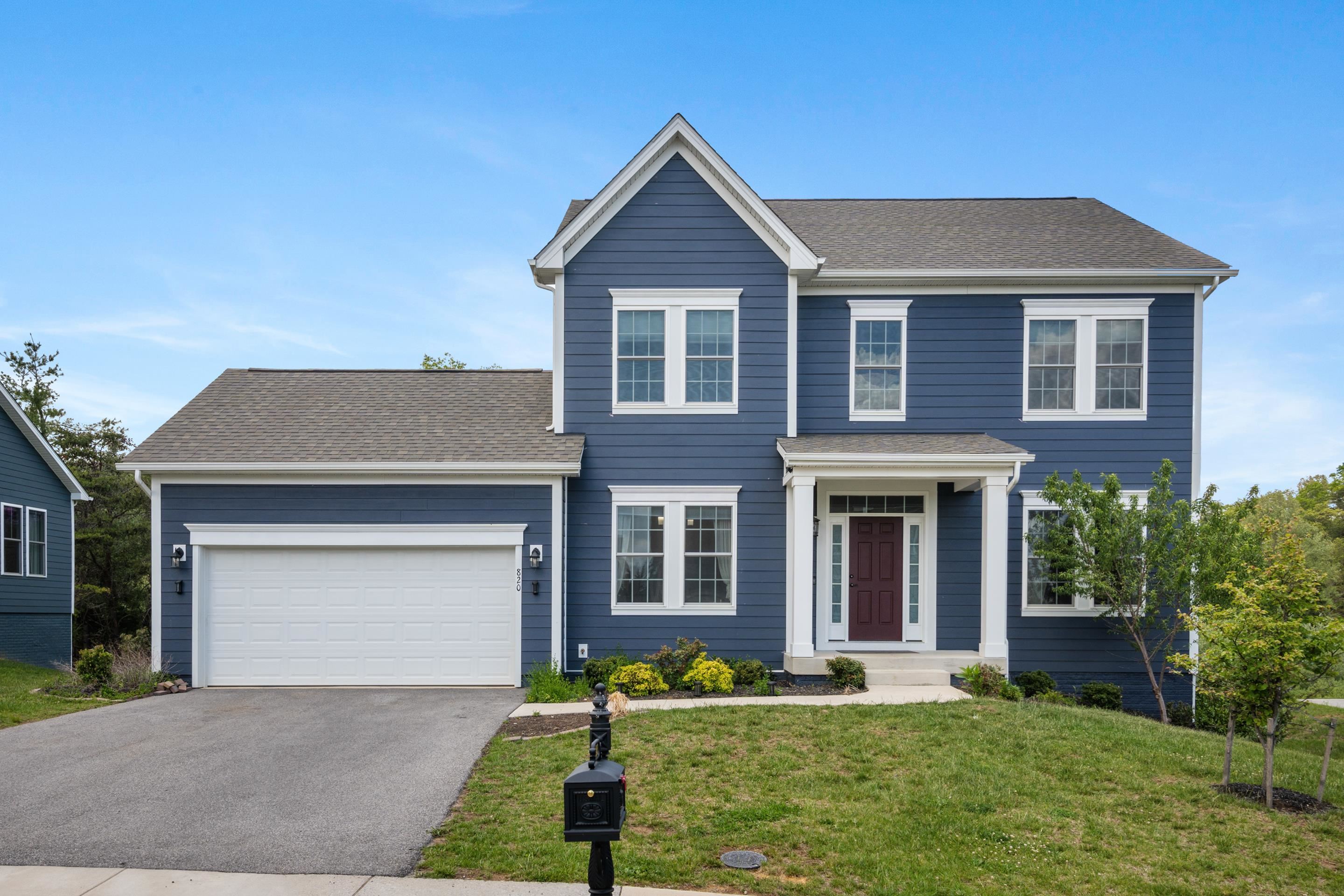 820 JEFFERSON Circle