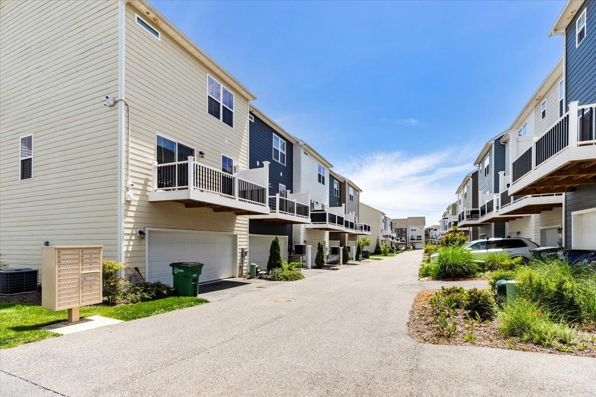 465 John Adams Dr Drive