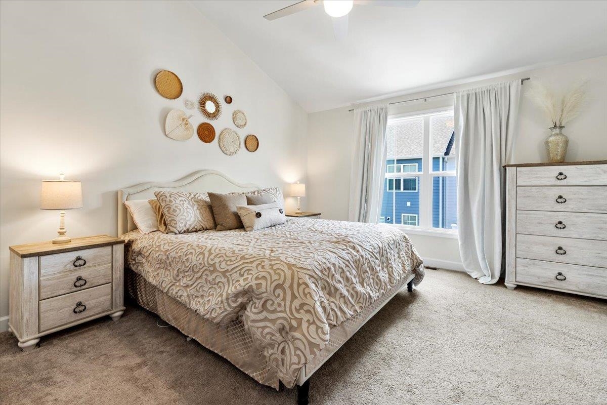 465 John Adams Dr Drive