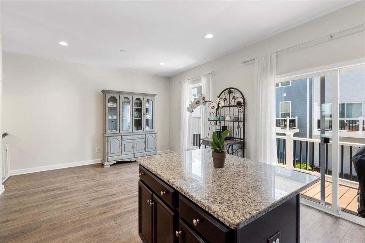 465 John Adams Dr Drive