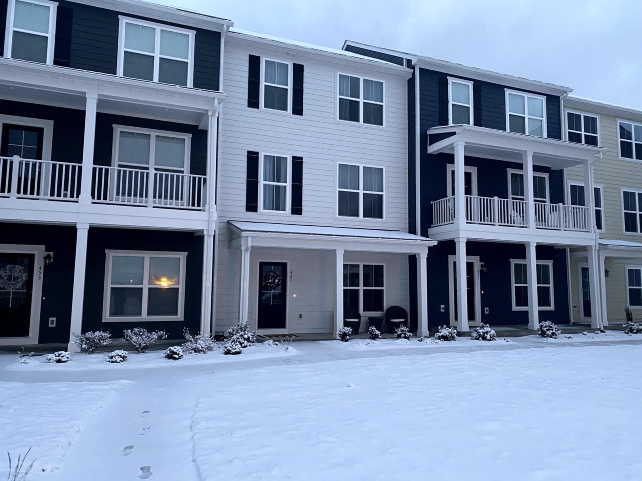 465 John Adams Dr Drive