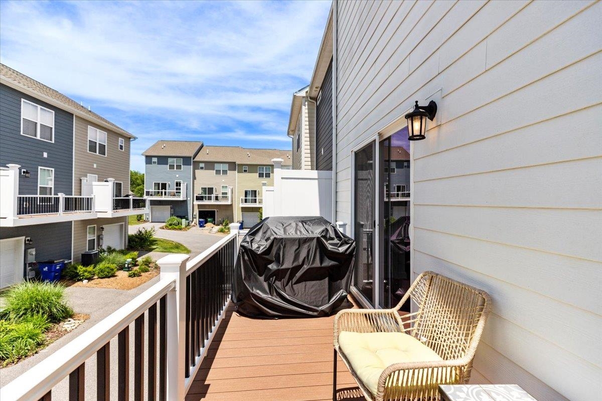 465 John Adams Dr Drive