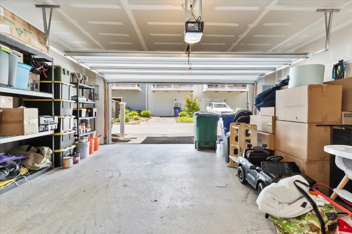 465 John Adams Dr Drive