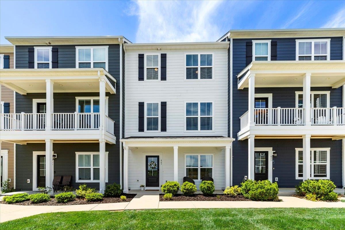 465 John Adams Dr Drive