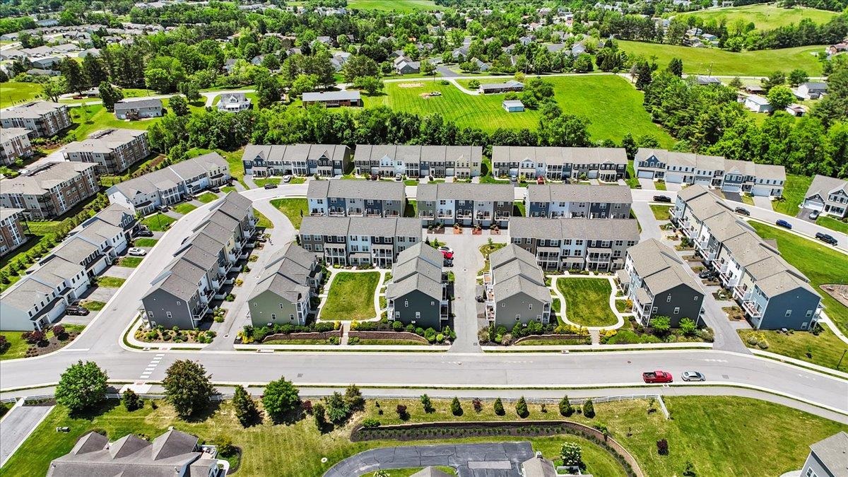 465 John Adams Dr Drive