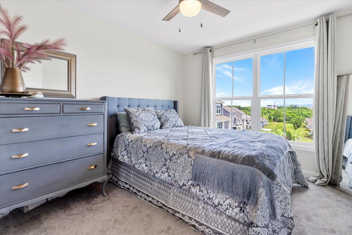 465 John Adams Dr Drive