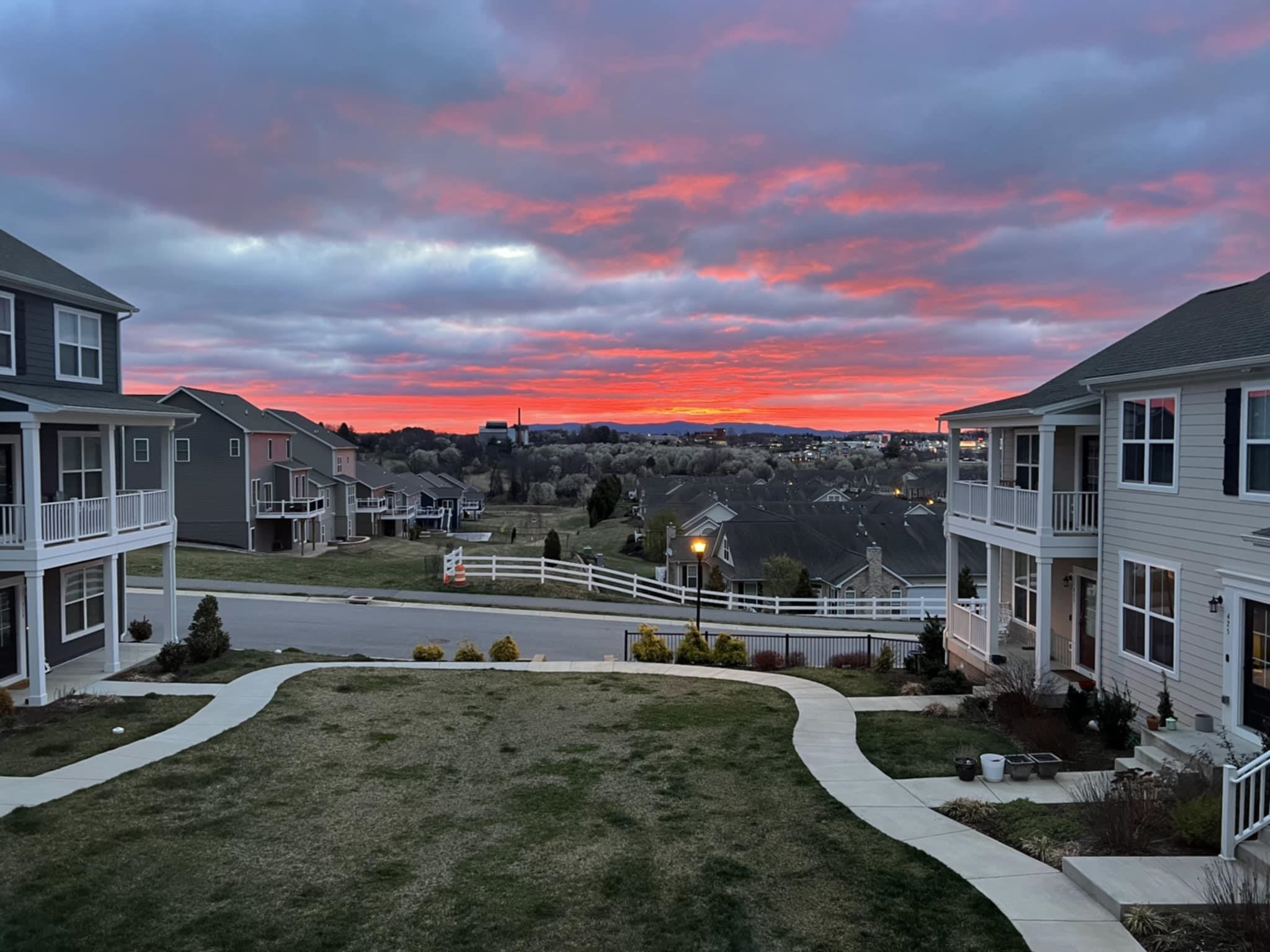 465 John Adams Dr Drive