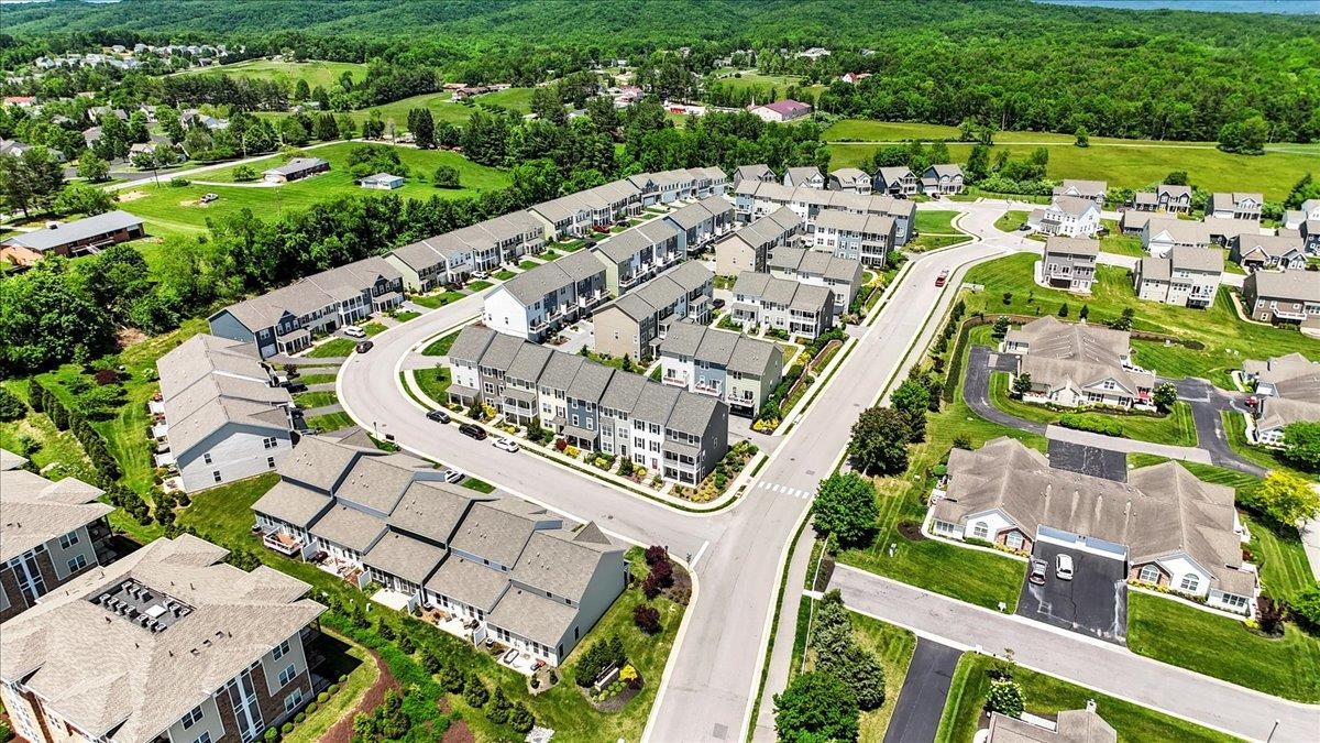 465 John Adams Dr Drive