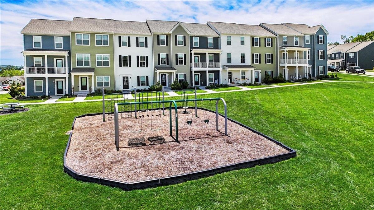 465 John Adams Dr Drive