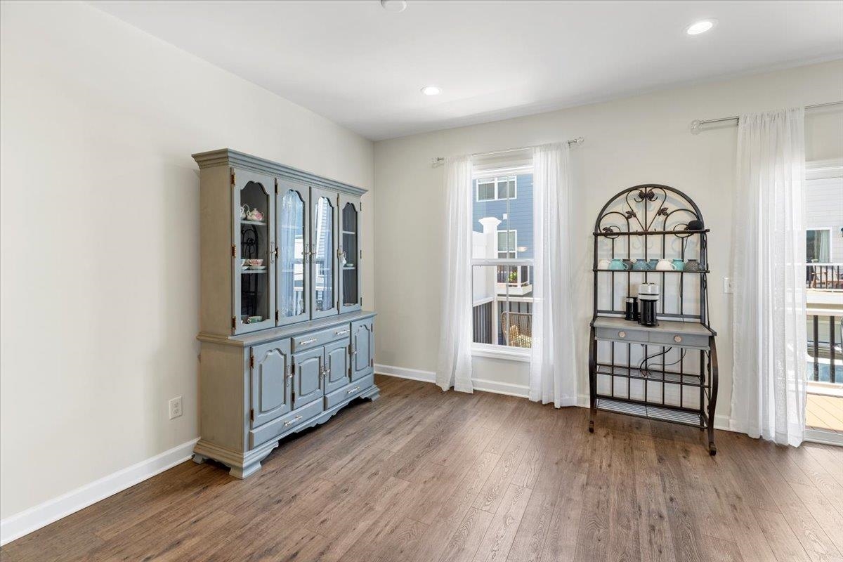 465 John Adams Dr Drive