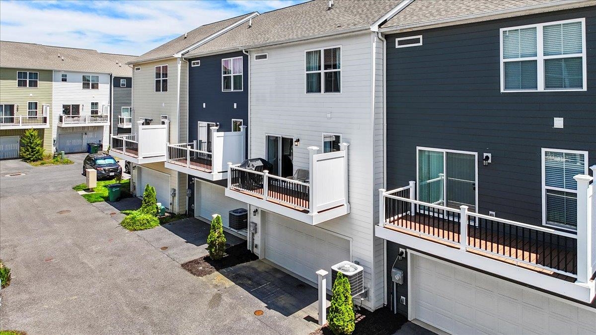 465 John Adams Dr Drive