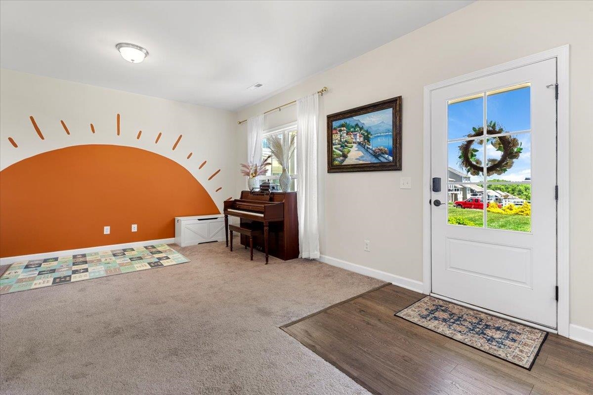 465 John Adams Dr Drive