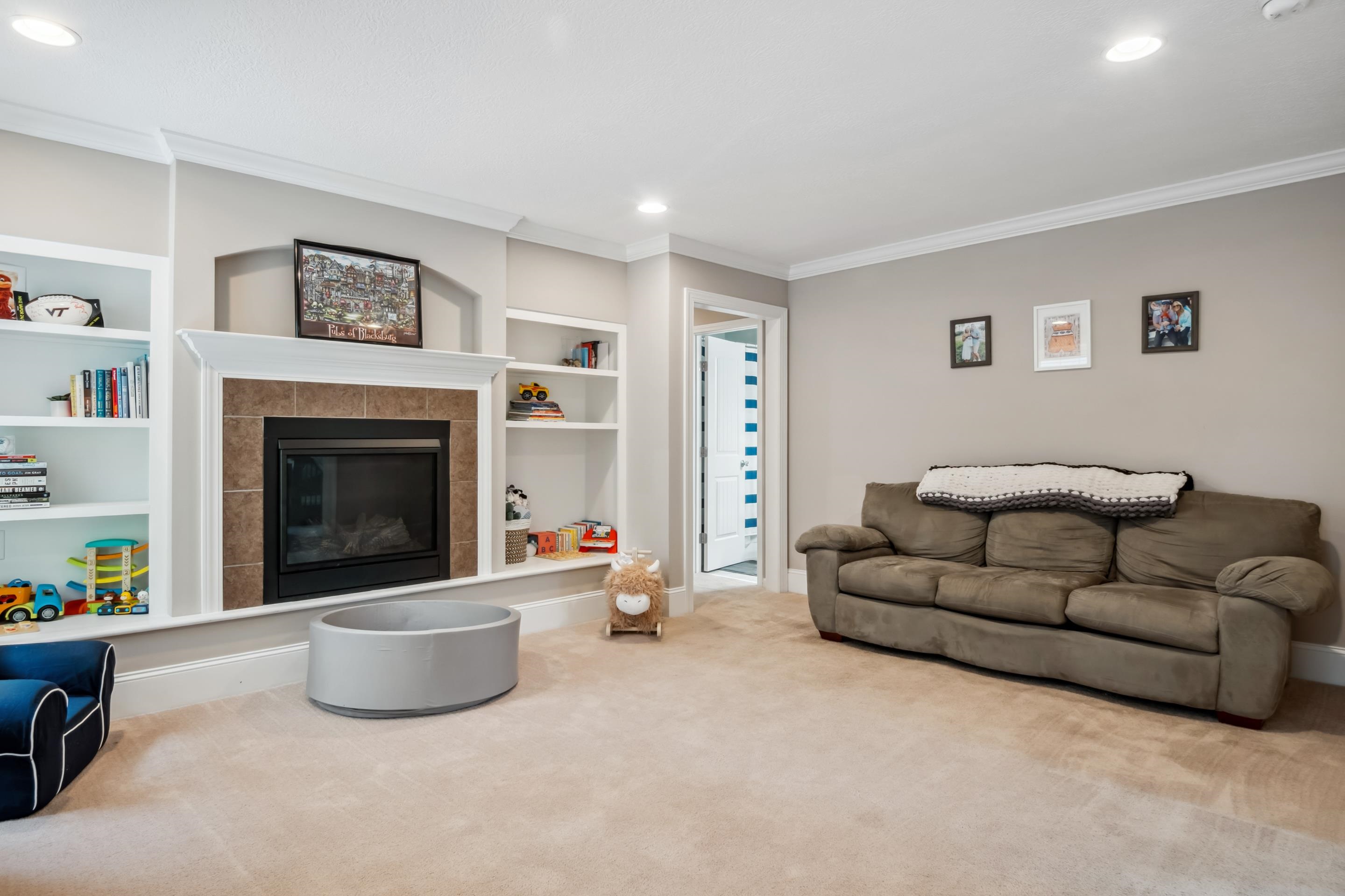 1722 Trillium Lane