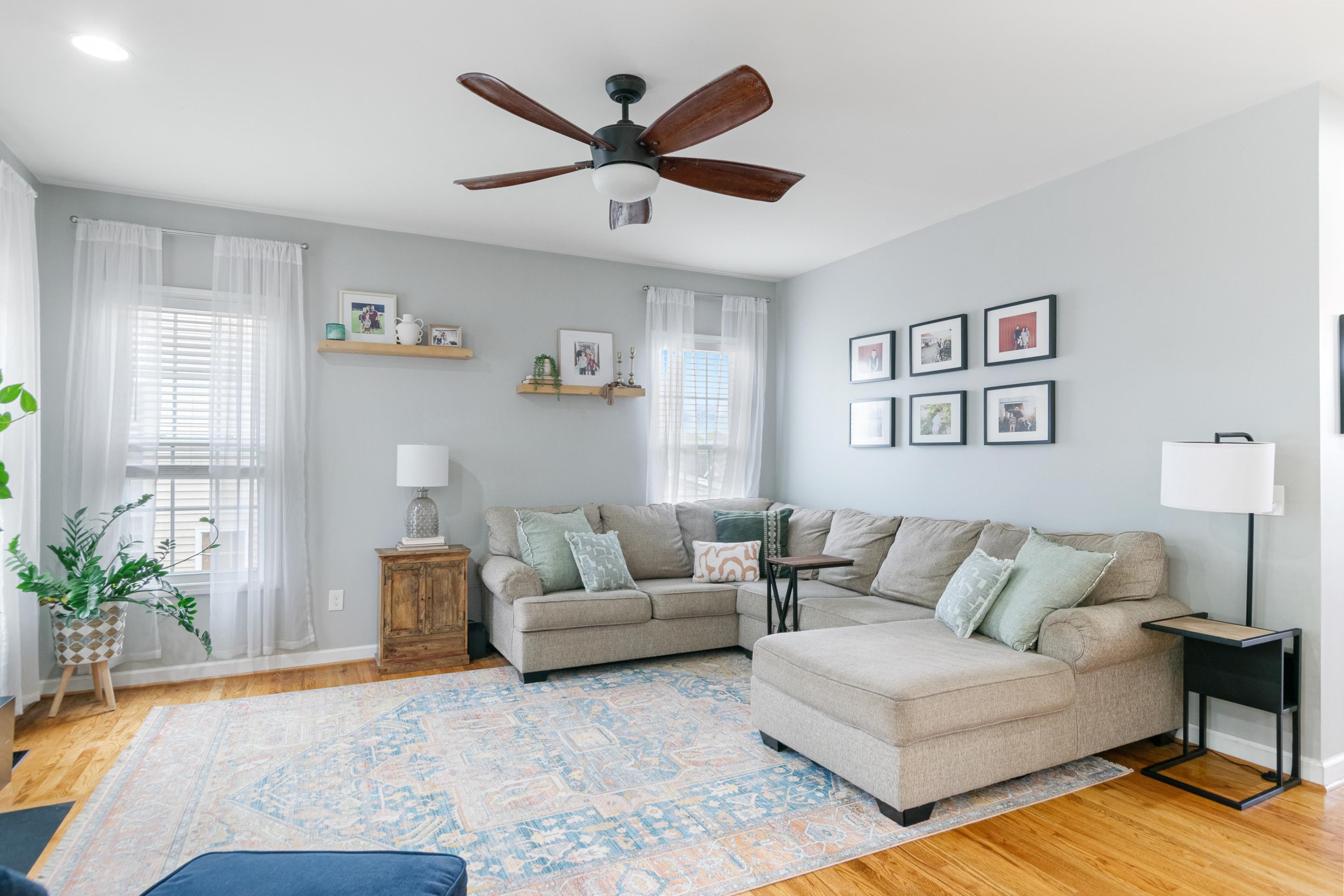 1708 Hollow Oak Court