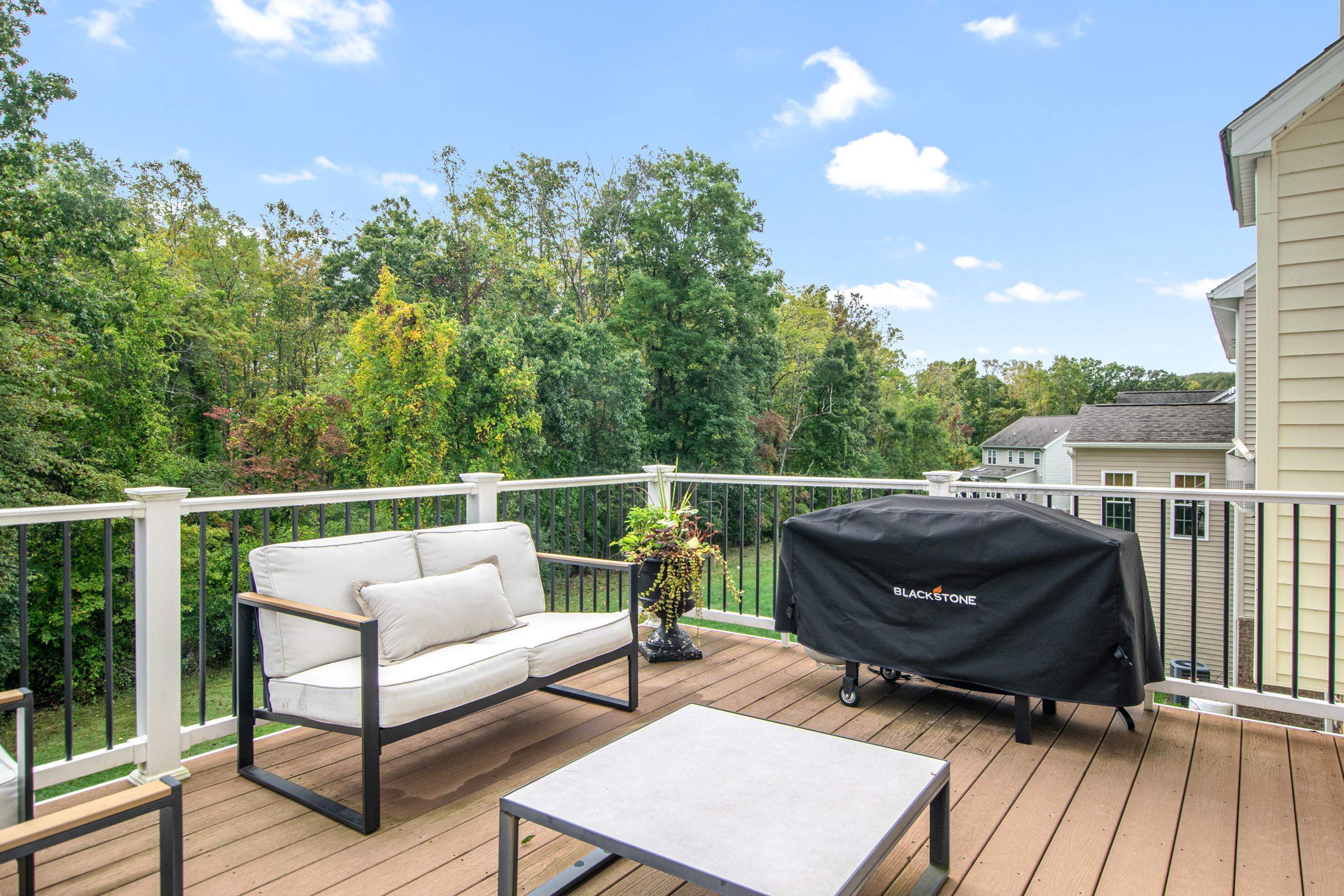 1708 Hollow Oak Court