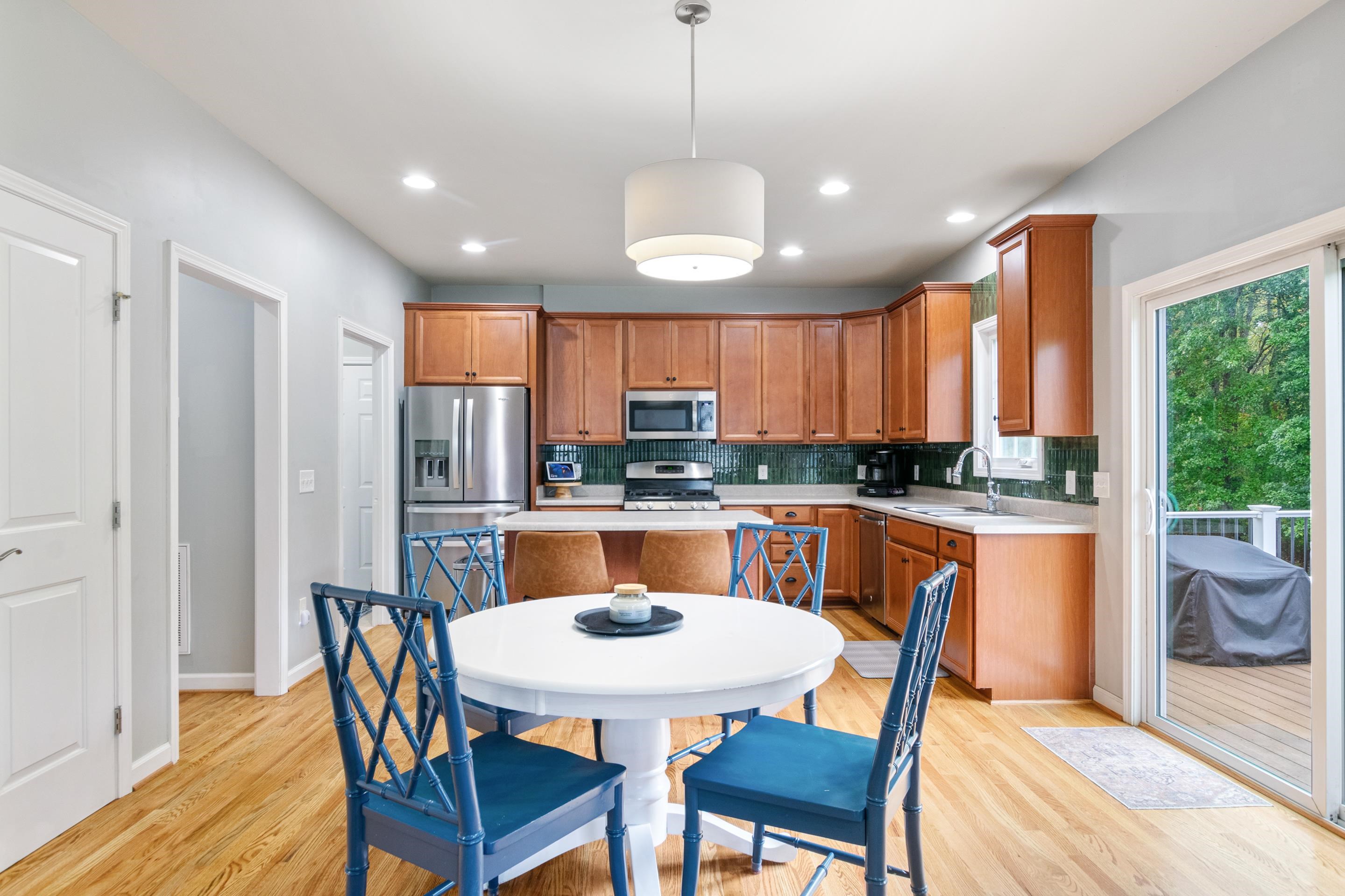 1708 Hollow Oak Court