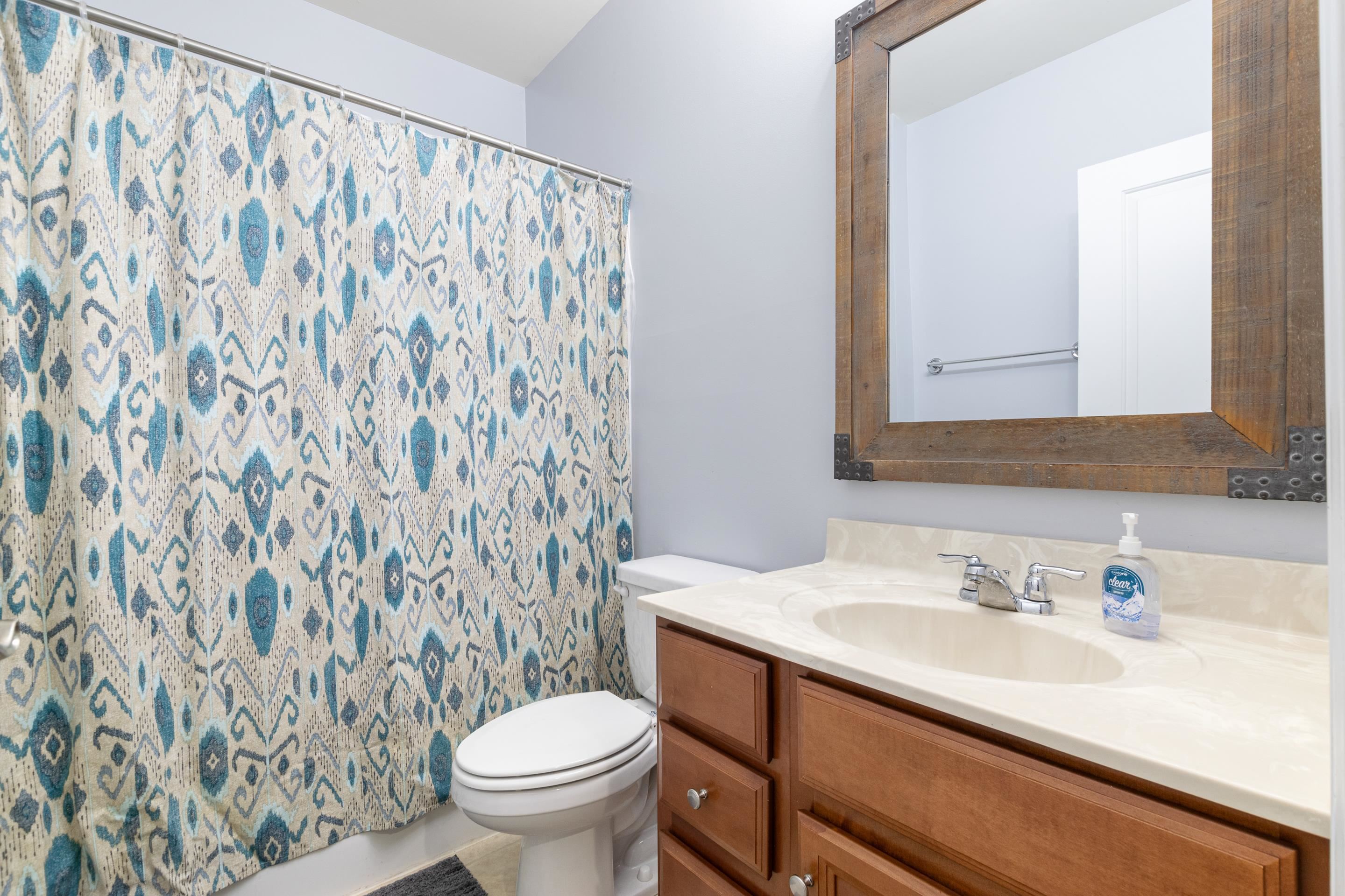 1708 Hollow Oak Court