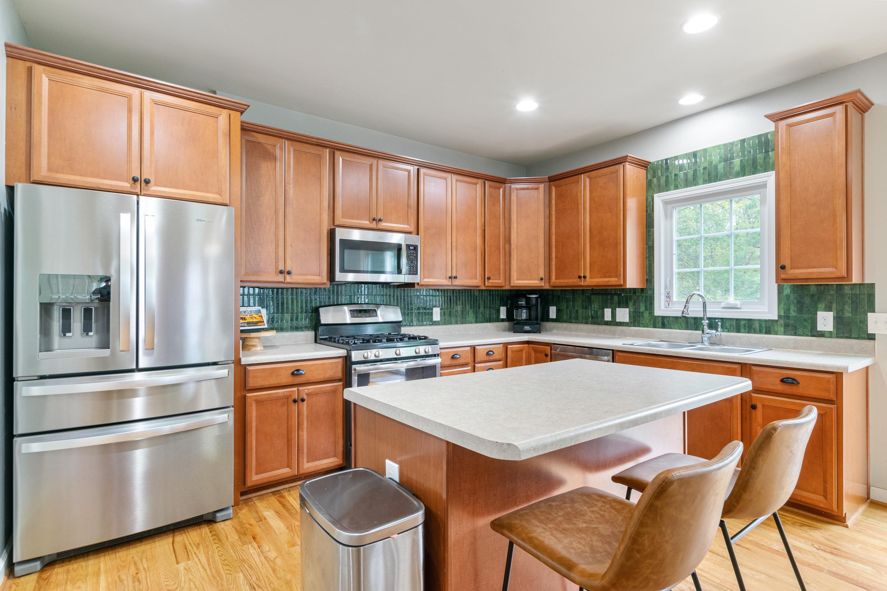 1708 Hollow Oak Court