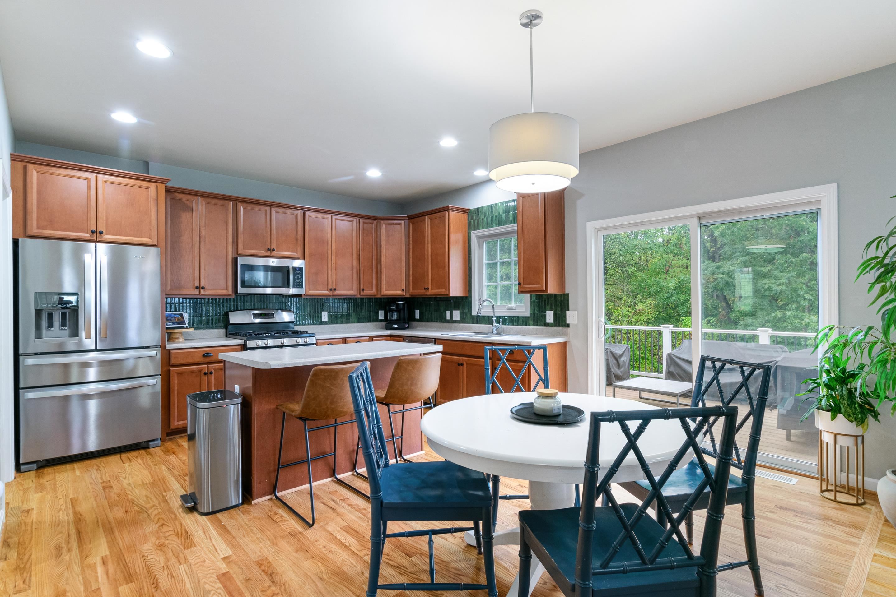 1708 Hollow Oak Court