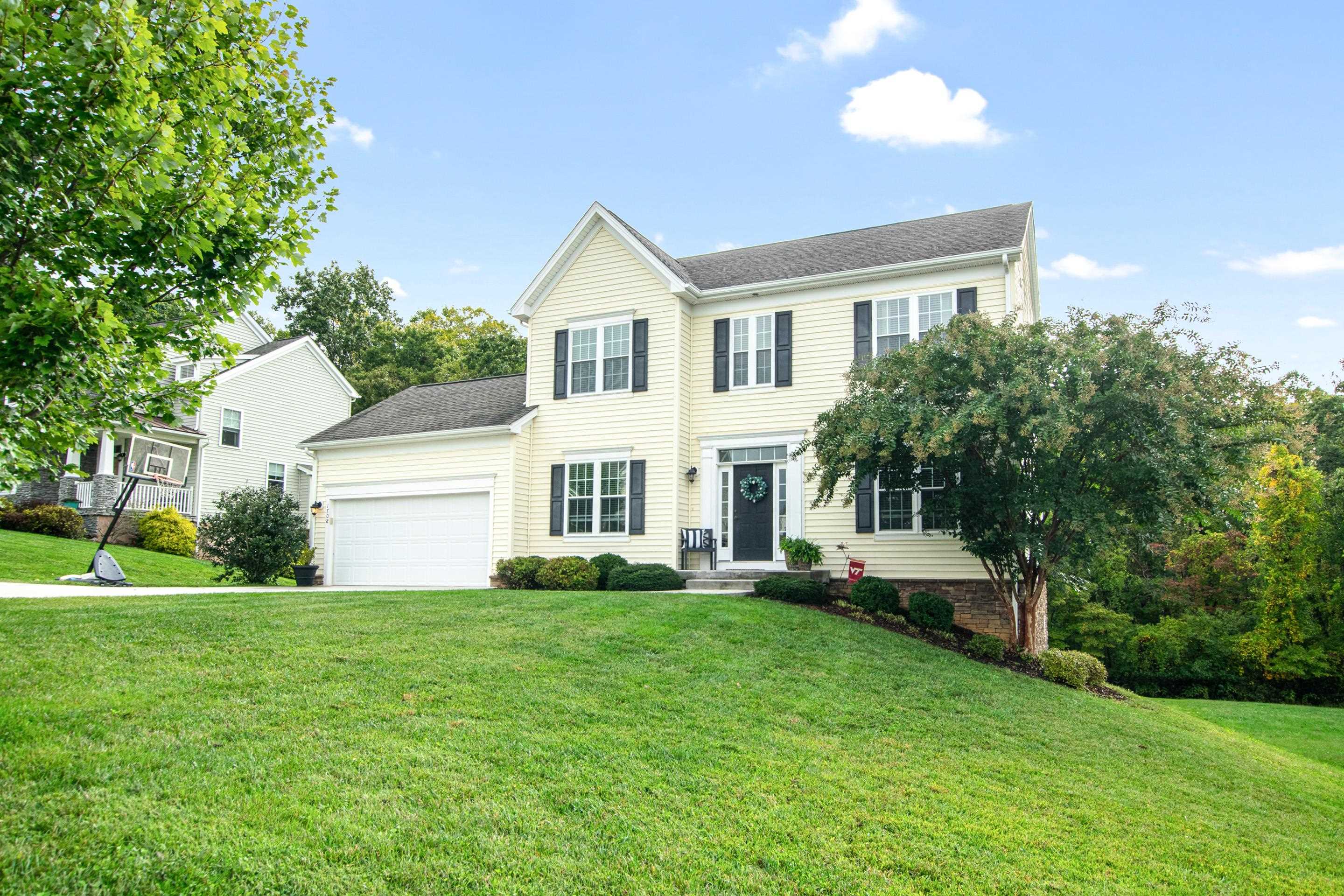 1708 Hollow Oak Court