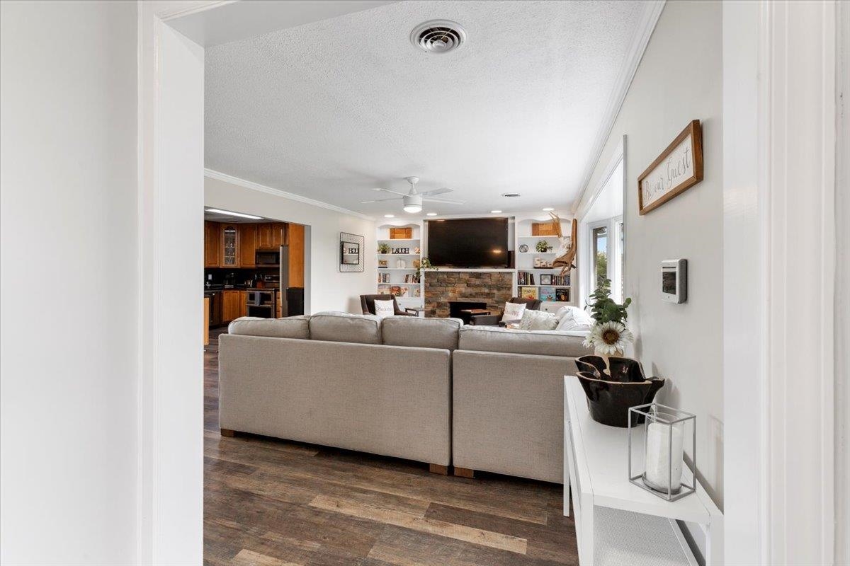 701 Hidden Valley Drive