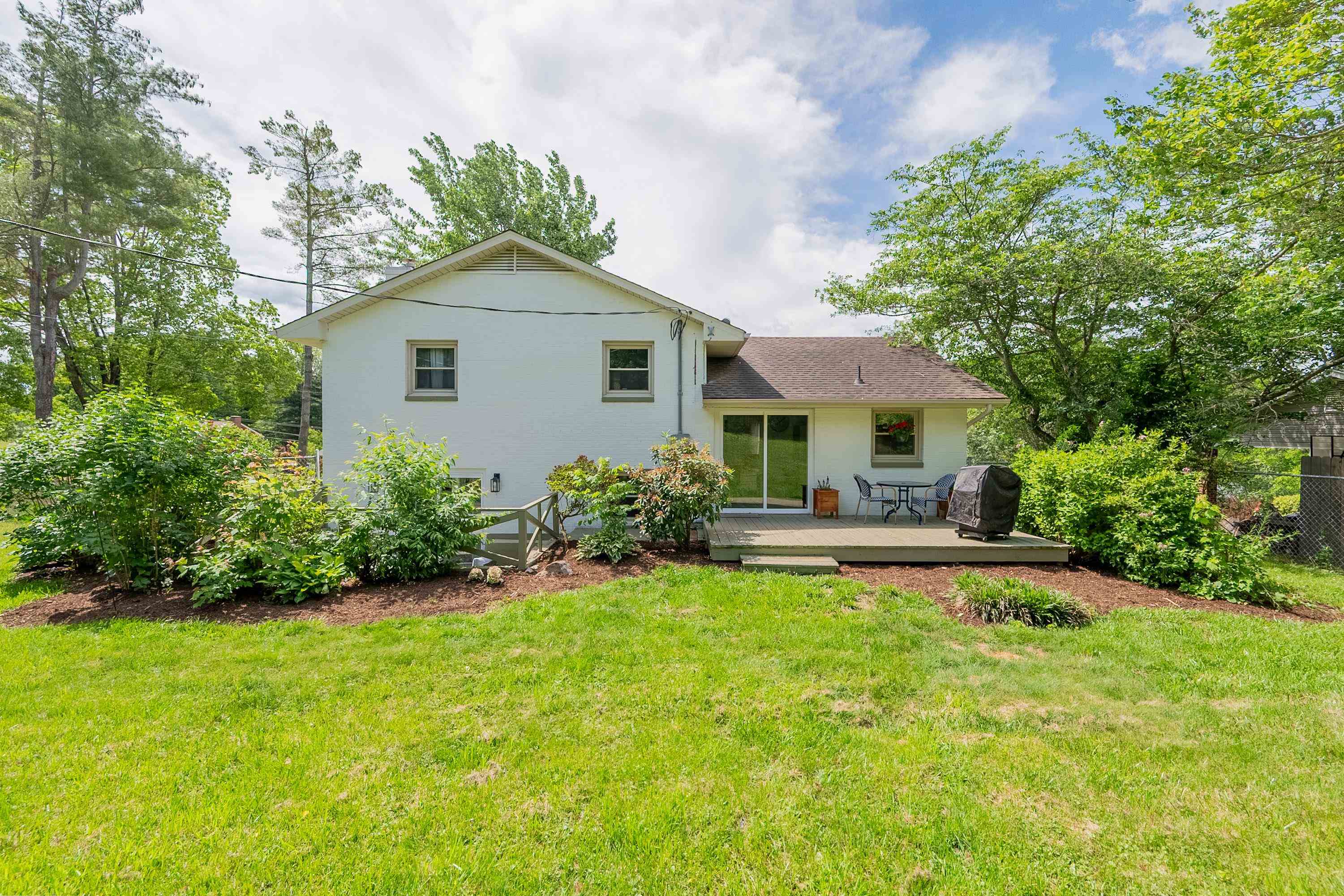 305 Overland Drive