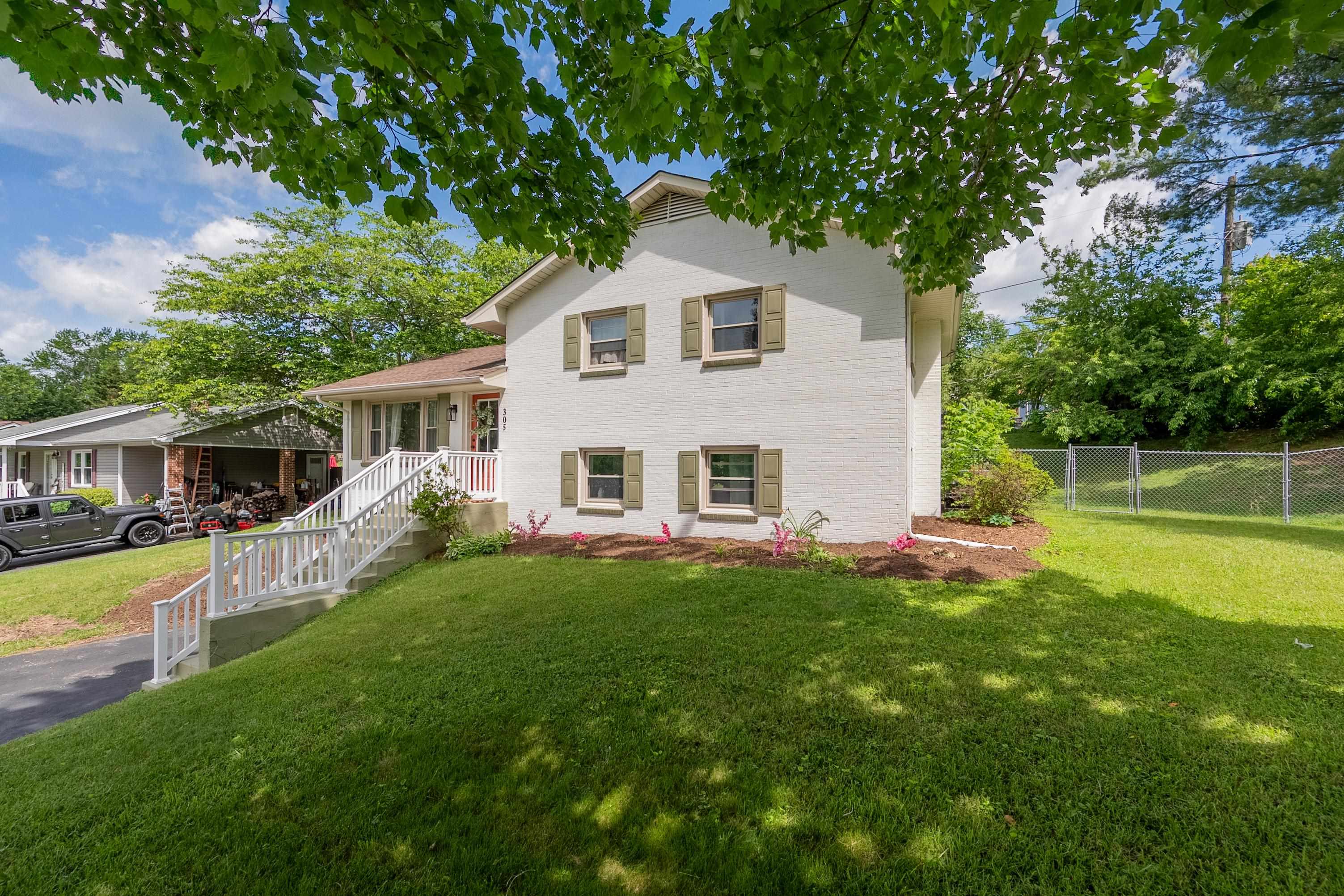 305 Overland Drive