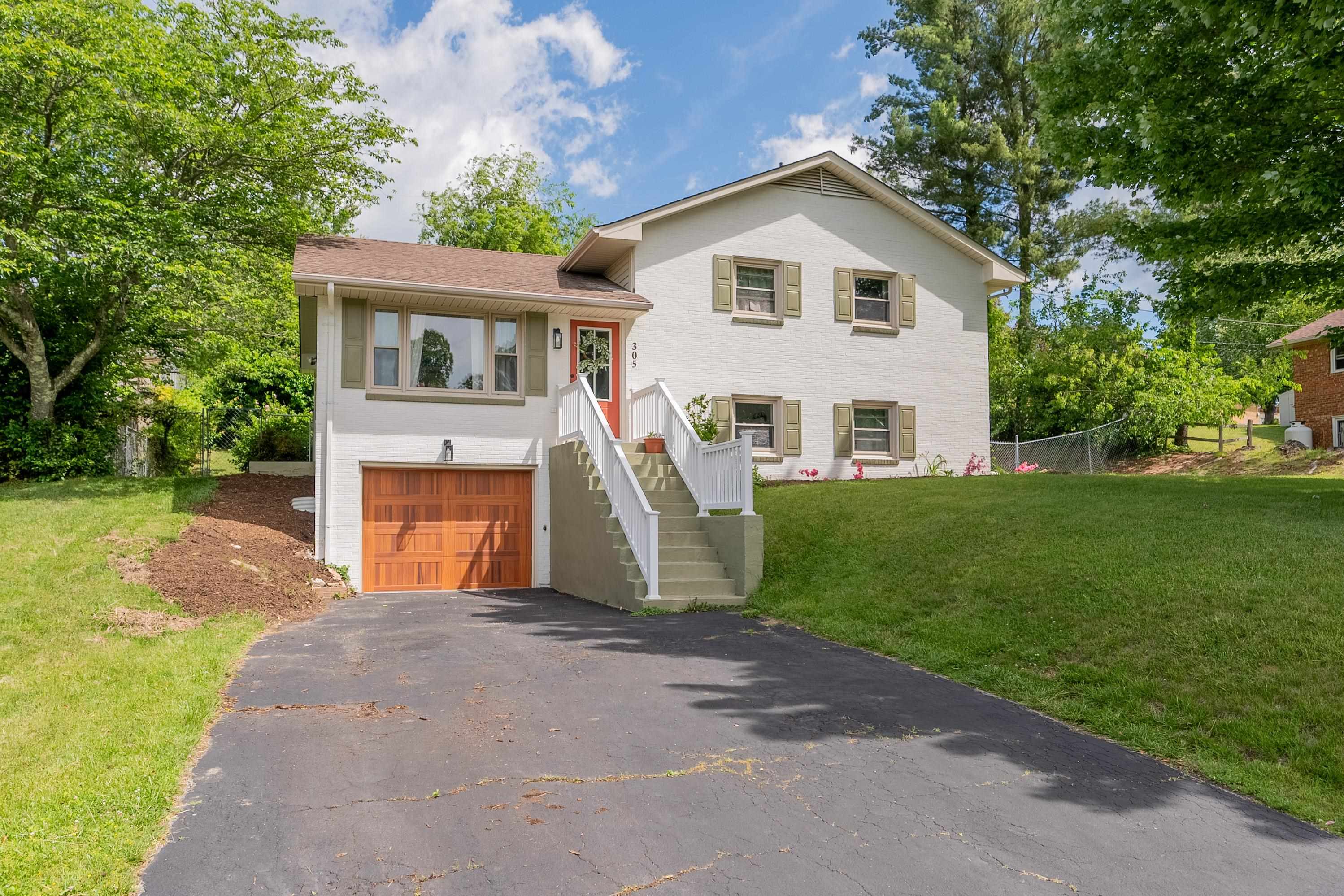 305 Overland Drive