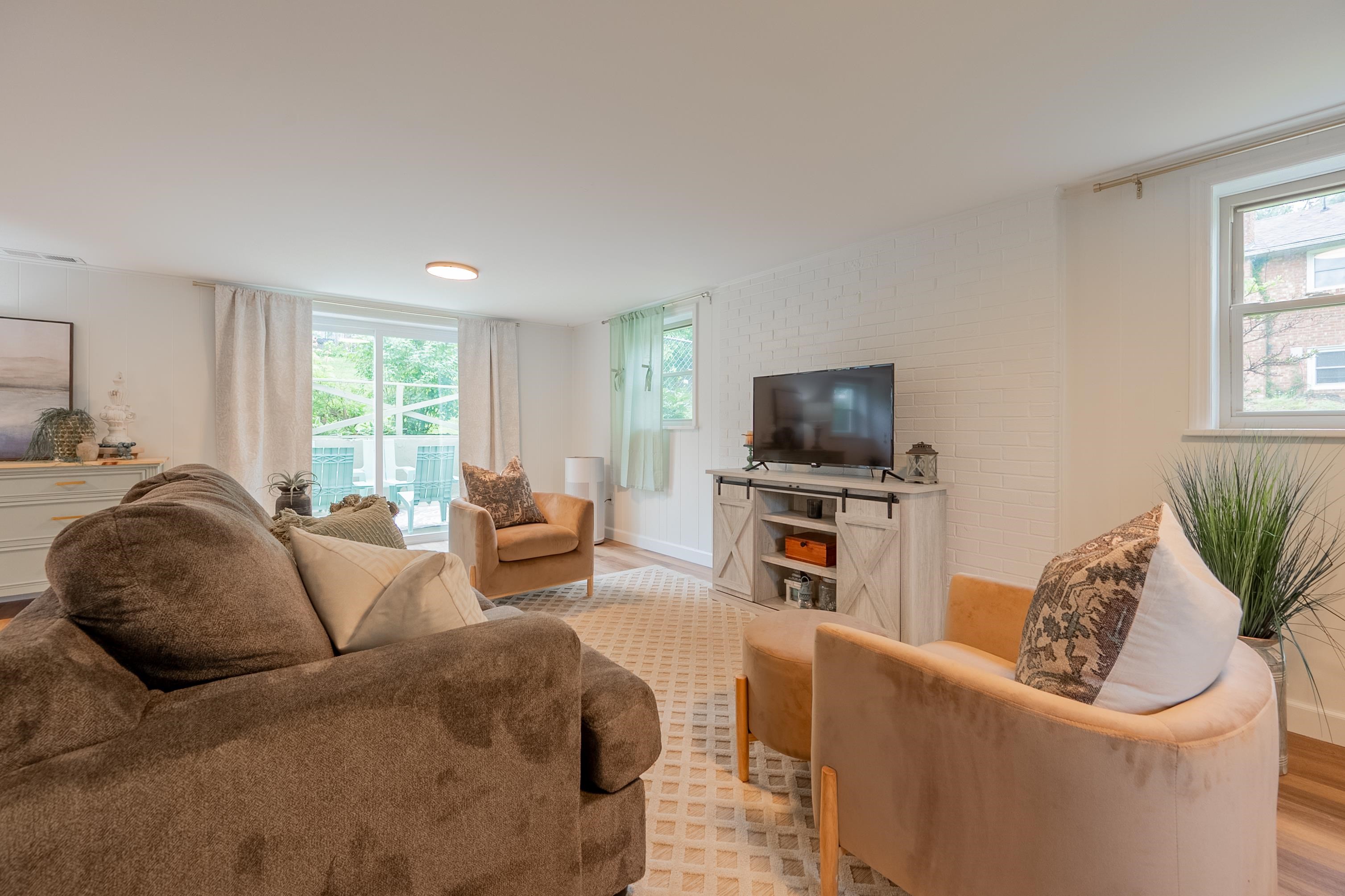305 Overland Drive